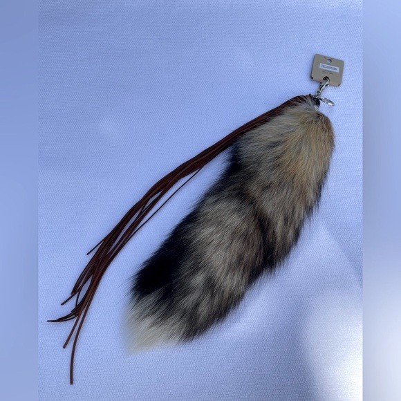 Keychain/Bag Charm. Faux Animal Tail With Brown Fringe. NWT - Picture 2 of 5